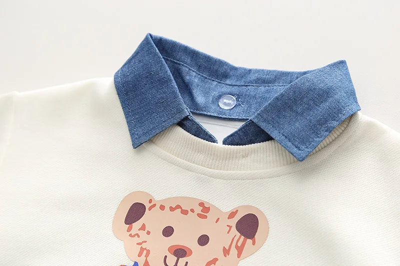 New boys' spring and autumn fashion casual sitting Bear Lapel sweater boys' jeans two piece set