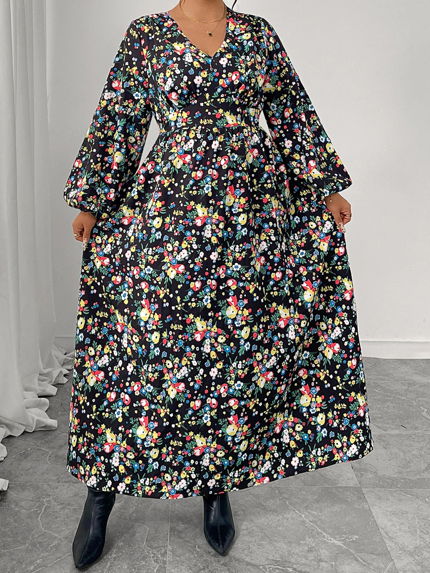 Elegant Maxi Dress Flowy Long Sleeve V-neck Printed Dress for Women s Daily Wear and Special Occasions