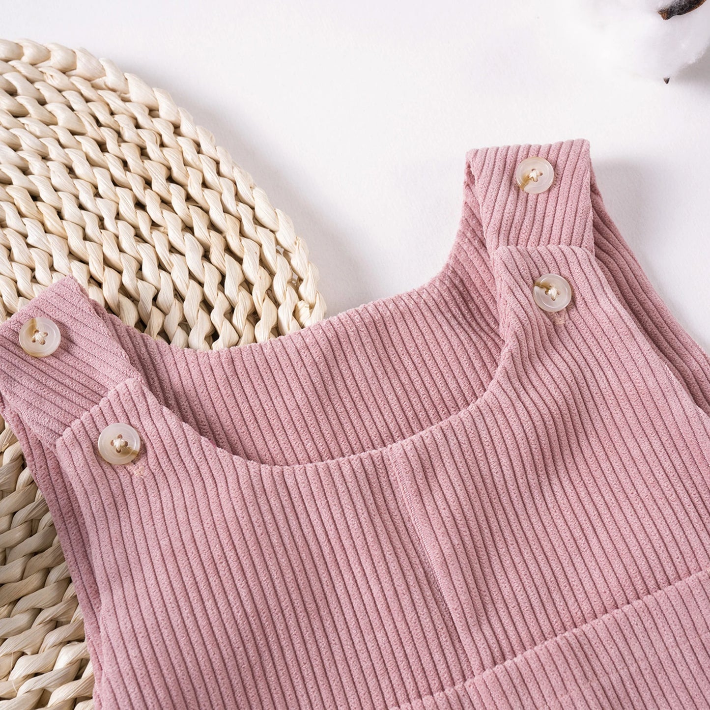 Toddler Unisex Denim Dungarees with Bear Patchwork Detail and Adjustable Straps Stylish Kids Overall Jumpsuit for Autumn
