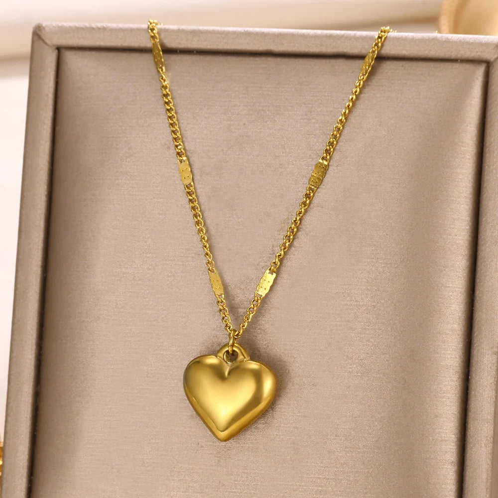 Punk Gold Color Heart Pendant Necklace for Women Stainless Steel Buckle Beaded Neck Chain Choker Y2K Jewelry Accessories