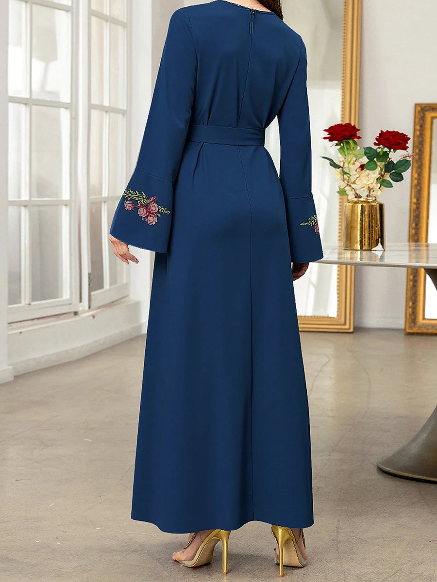 Elegant Floral Patterned Abaya Dress with Belt and Flare Sleeves Round Neck Long Sleeve Robe for Women Perfect for Prayer and