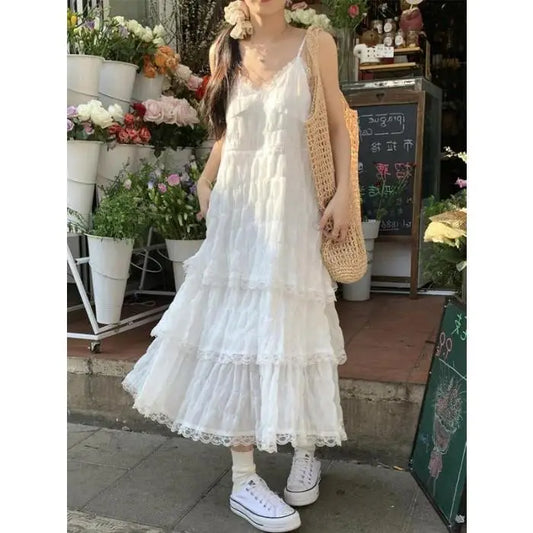 SweetAge-ReducingWhite French Style Tank Dress Loose Fit Long Dress For Women Spring Vacation Style Petite Cake Dress