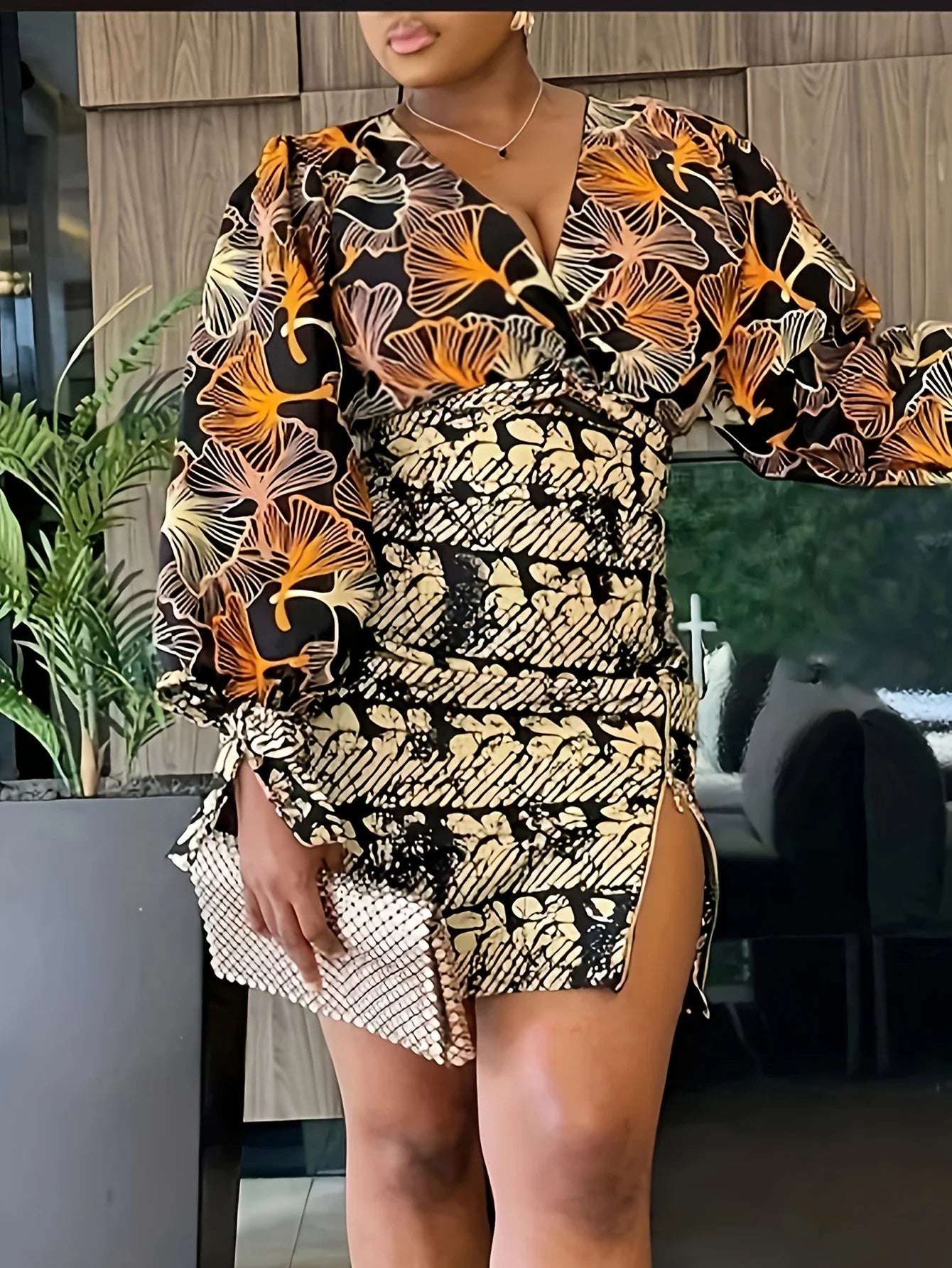 Everyday Elegant Mixed Print Slit Print Contrast Color V-neck Long Sleeve Short Dress