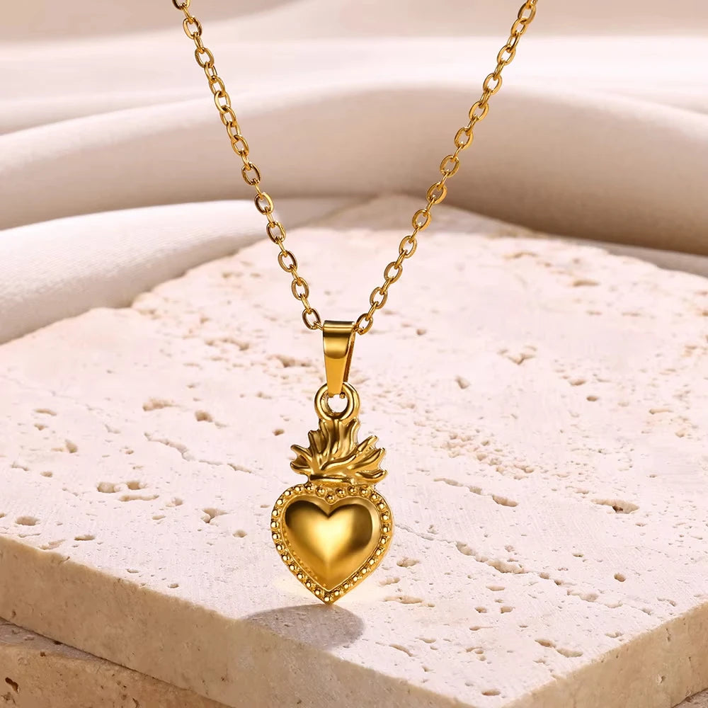 Punk Gold Color Heart Pendant Necklace for Women Stainless Steel Buckle Beaded Neck Chain Choker Y2K Jewelry Accessories